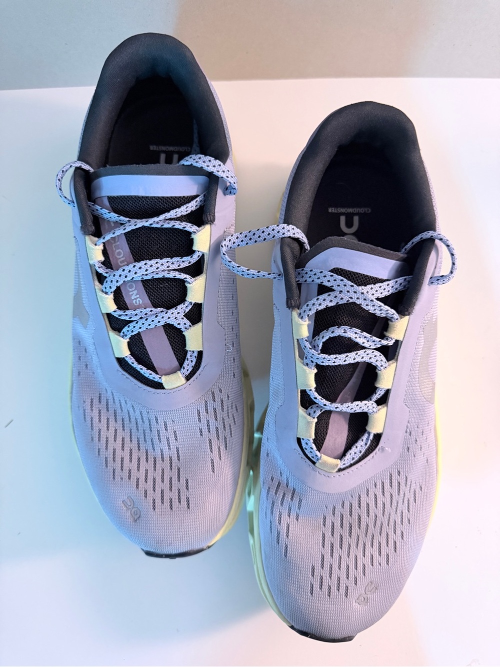 On Running Women's Lavender and Light Green Cloudstratus Athletic Shoes - Picture 3 of 4